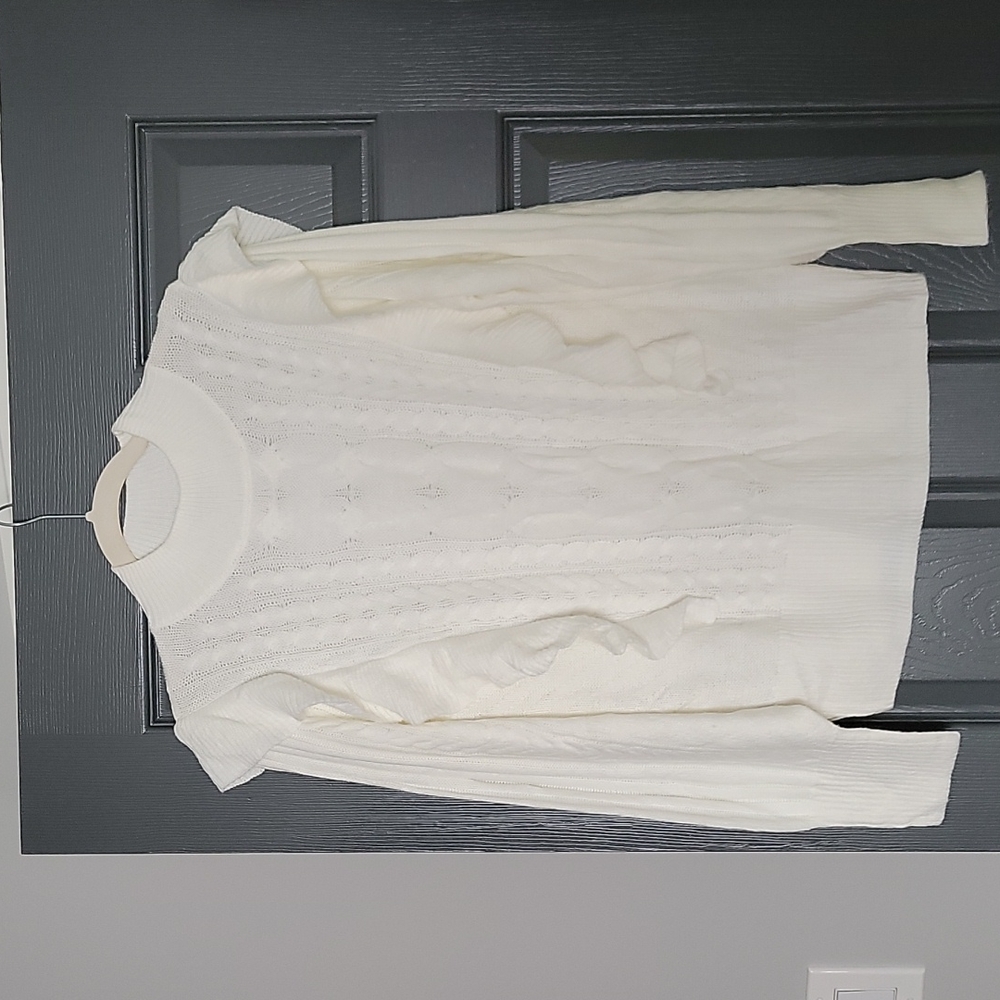 RW&CO. Cable knit sweater